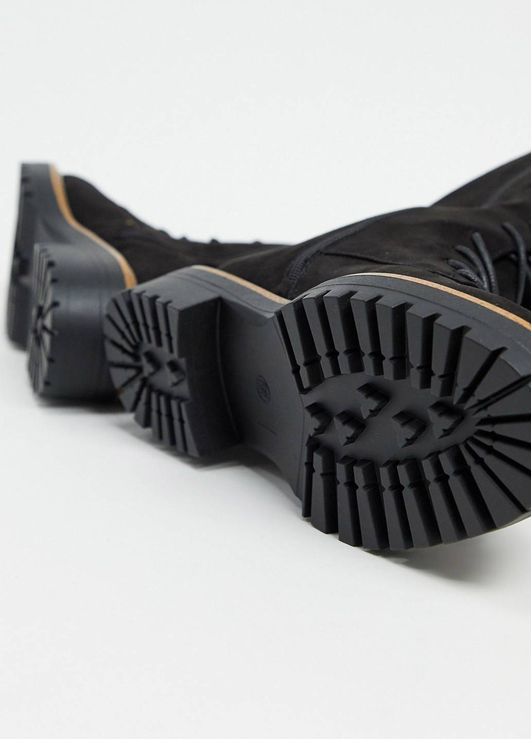 Осенние ботинки Asos со шнуровкой из искусственной замши