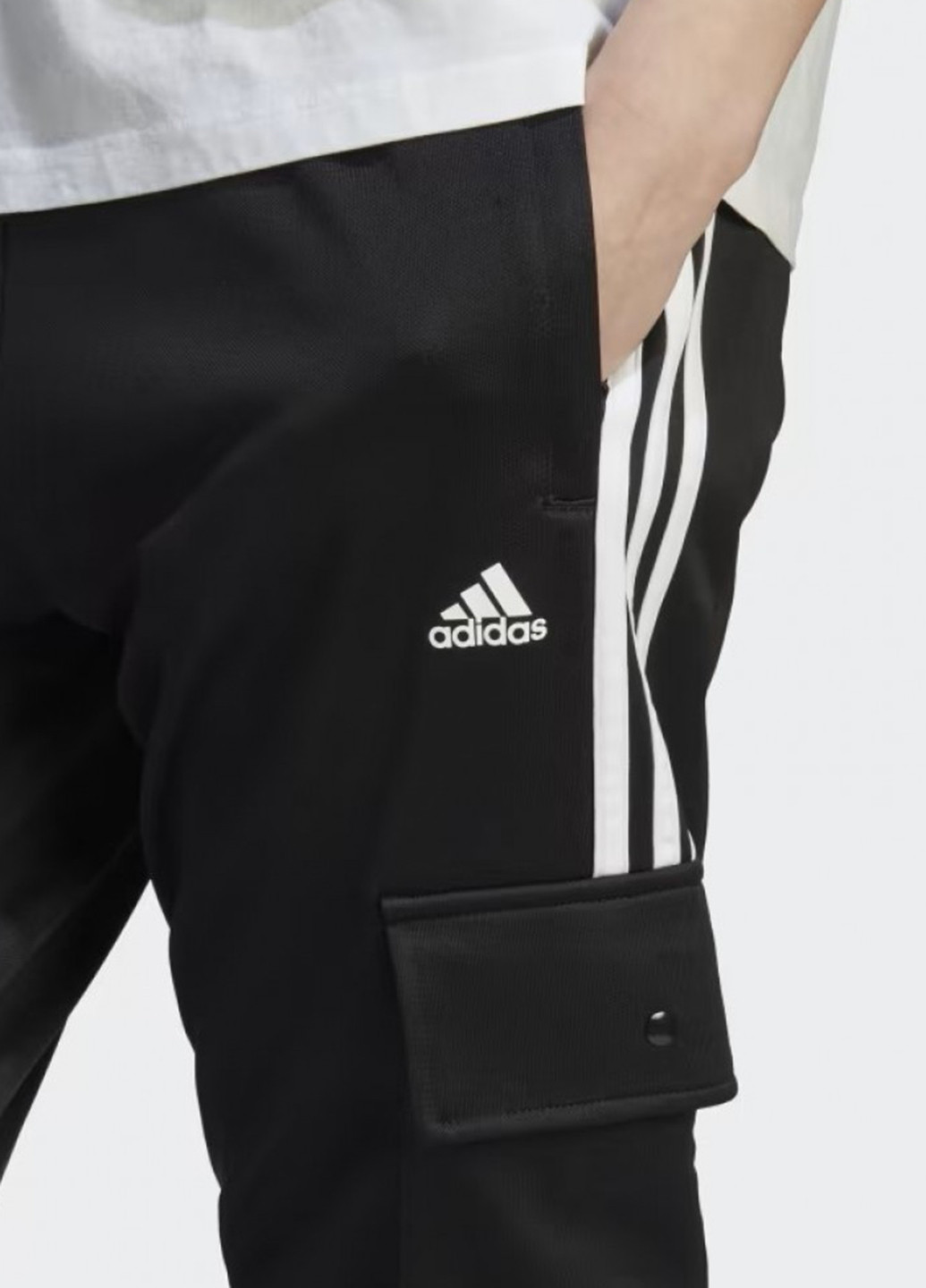 Черные кэжуал, спортивные зимние карго брюки adidas
