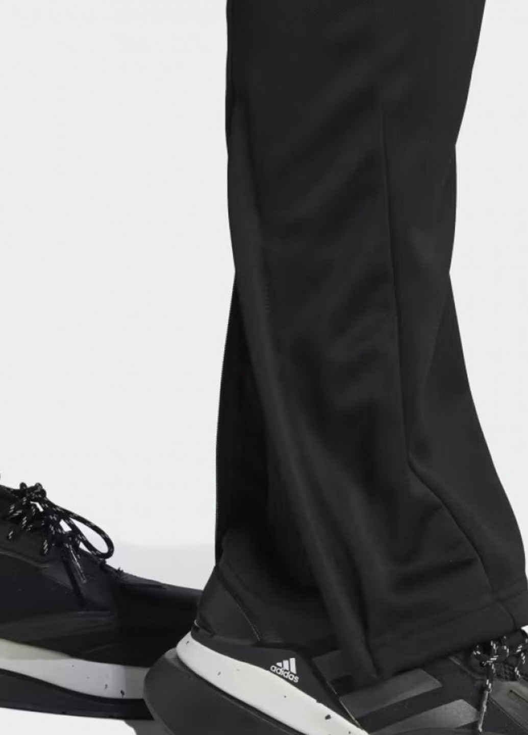 Черные кэжуал, спортивные зимние карго брюки adidas
