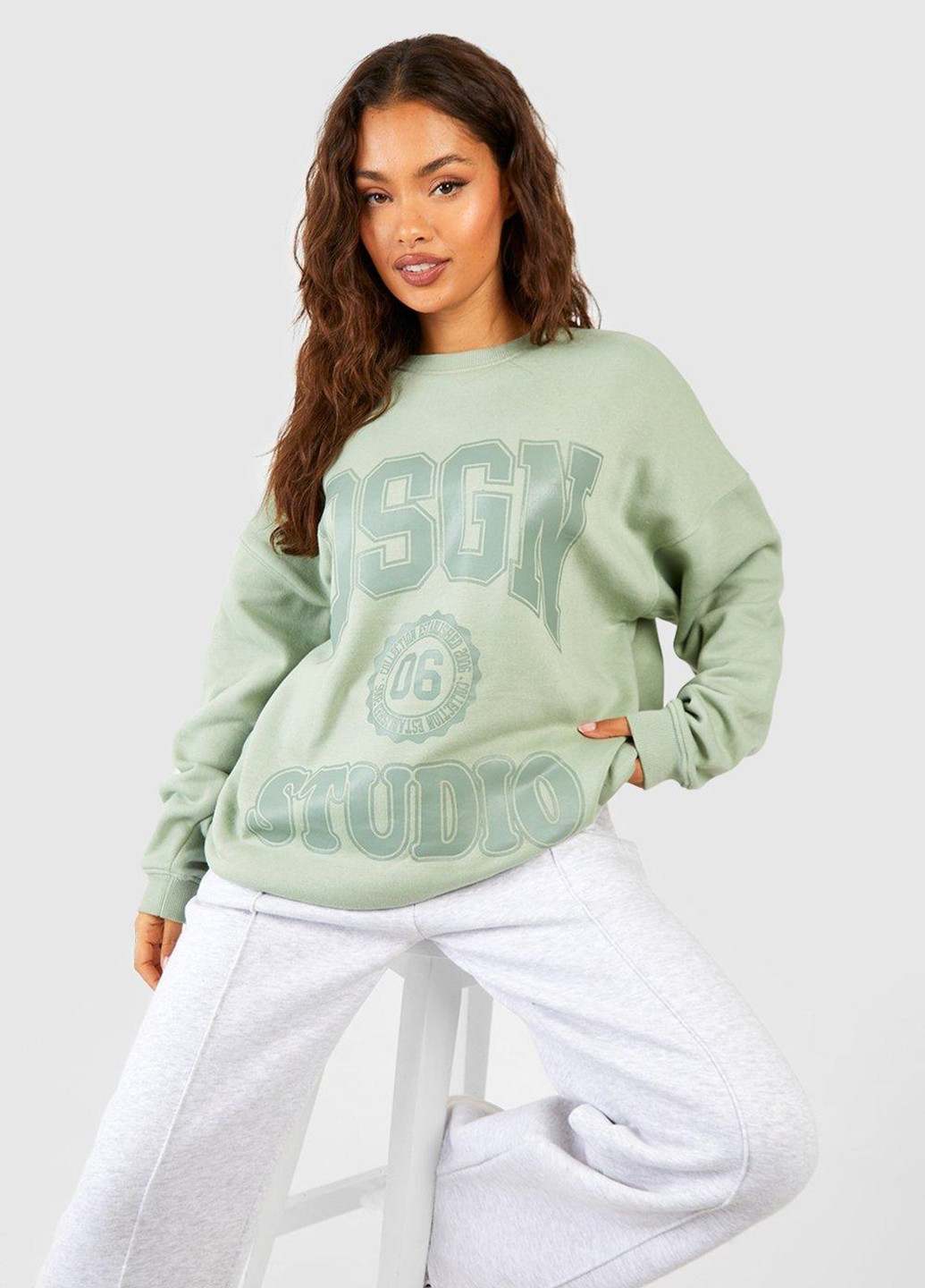 Фісташковий світшот Boohoo напис без декору (308024218)