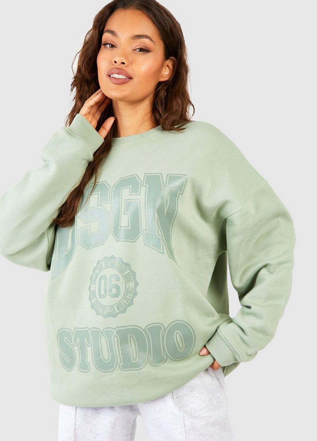 Фісташковий світшот Boohoo напис без декору (308024218)