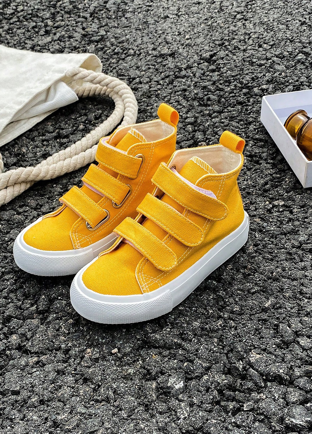 Желтые кеды SHEIN