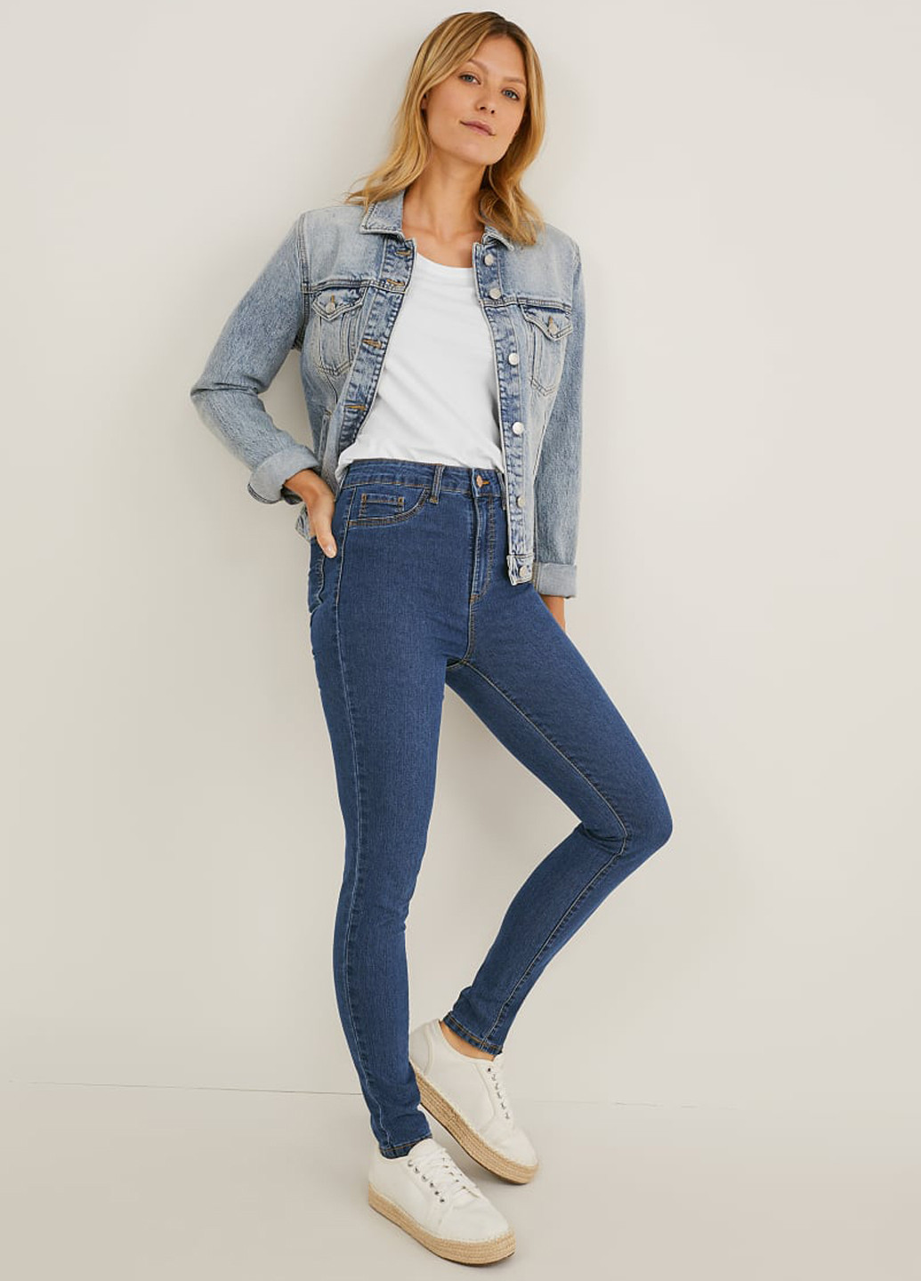 Синие демисезонные джеггинсы C&A