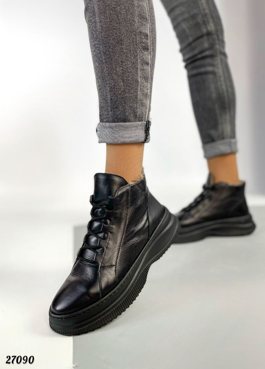 Чорні осінні зручні жіночі кросівки No Brand