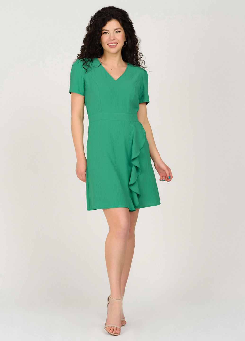 Зеленое кэжуал платье клеш Miledi однотонное