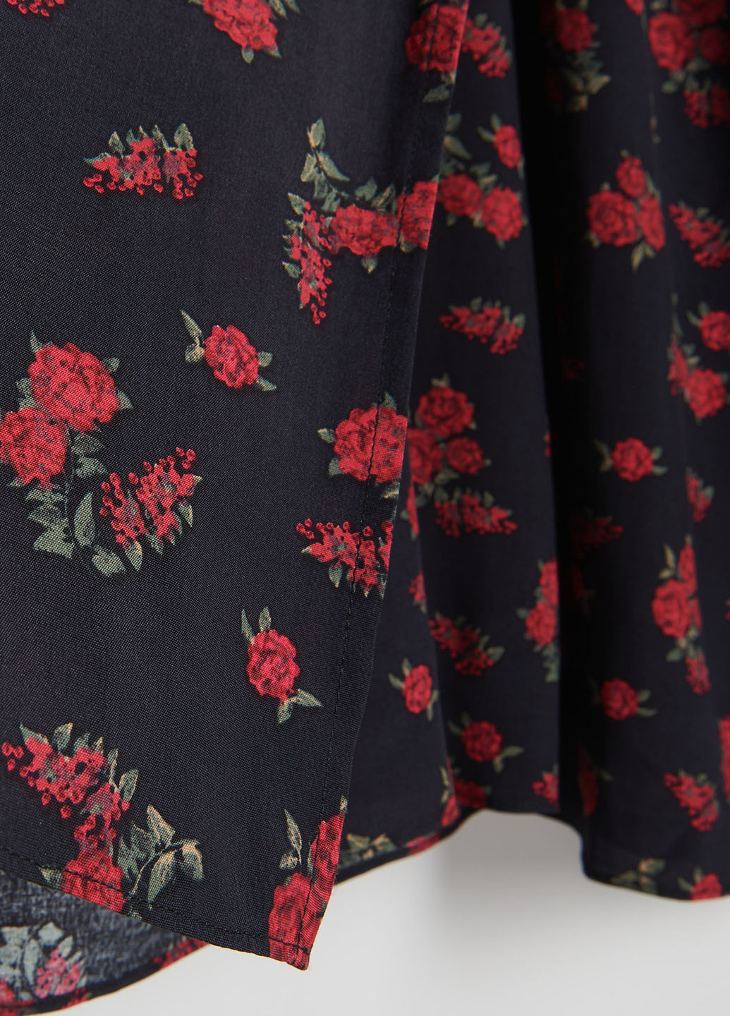 Чорна кежуал сукня для вагітних в стилі армпір Reserved з квітковим принтом