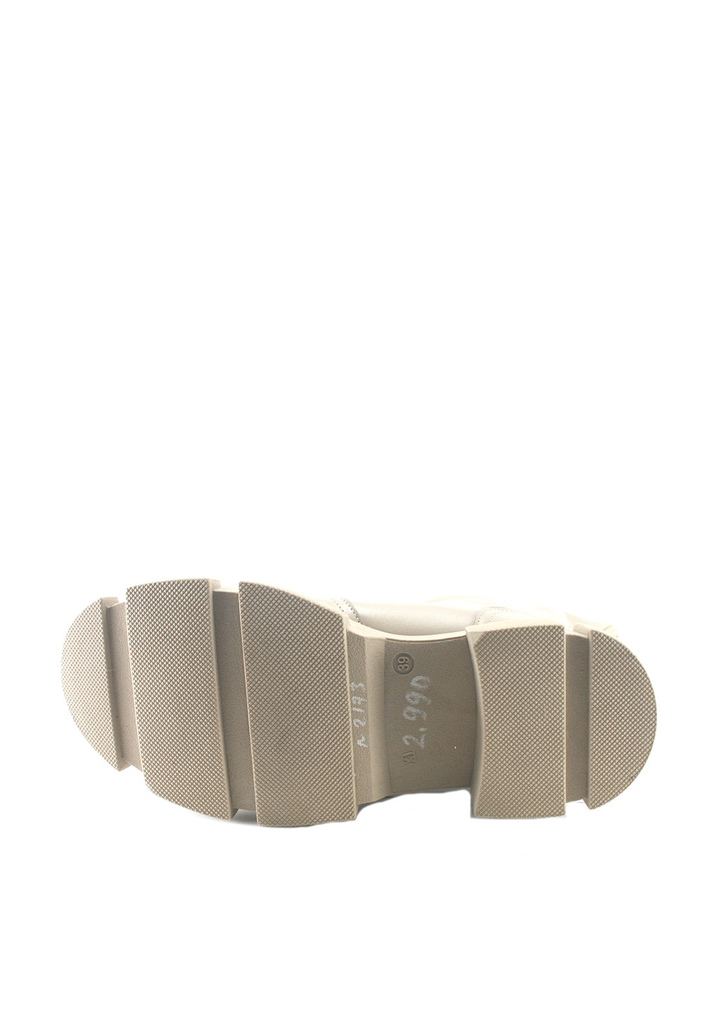 Зимние сапоги Mila на тракторной подошве