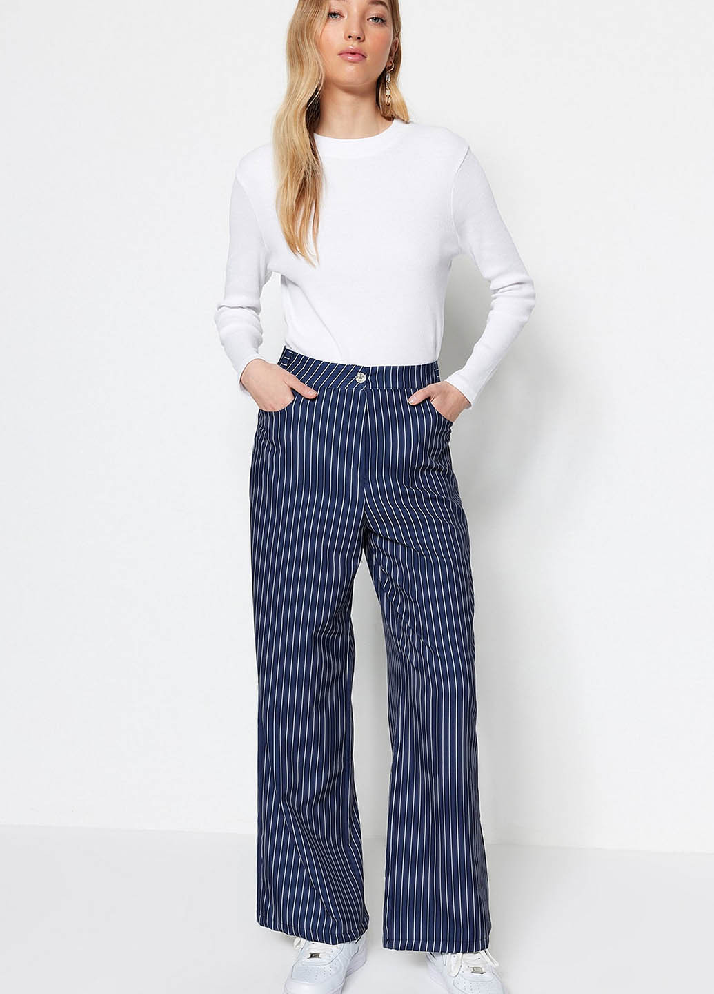 Брюки Trendyol (328711291)