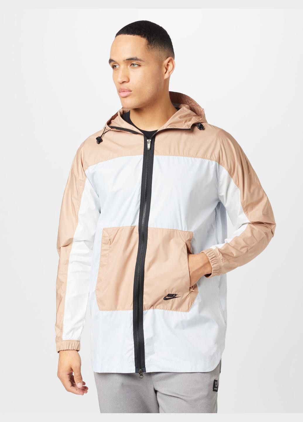 Світло-коричнева демісезонна вітровка Nike NSW SPU WVN JKT