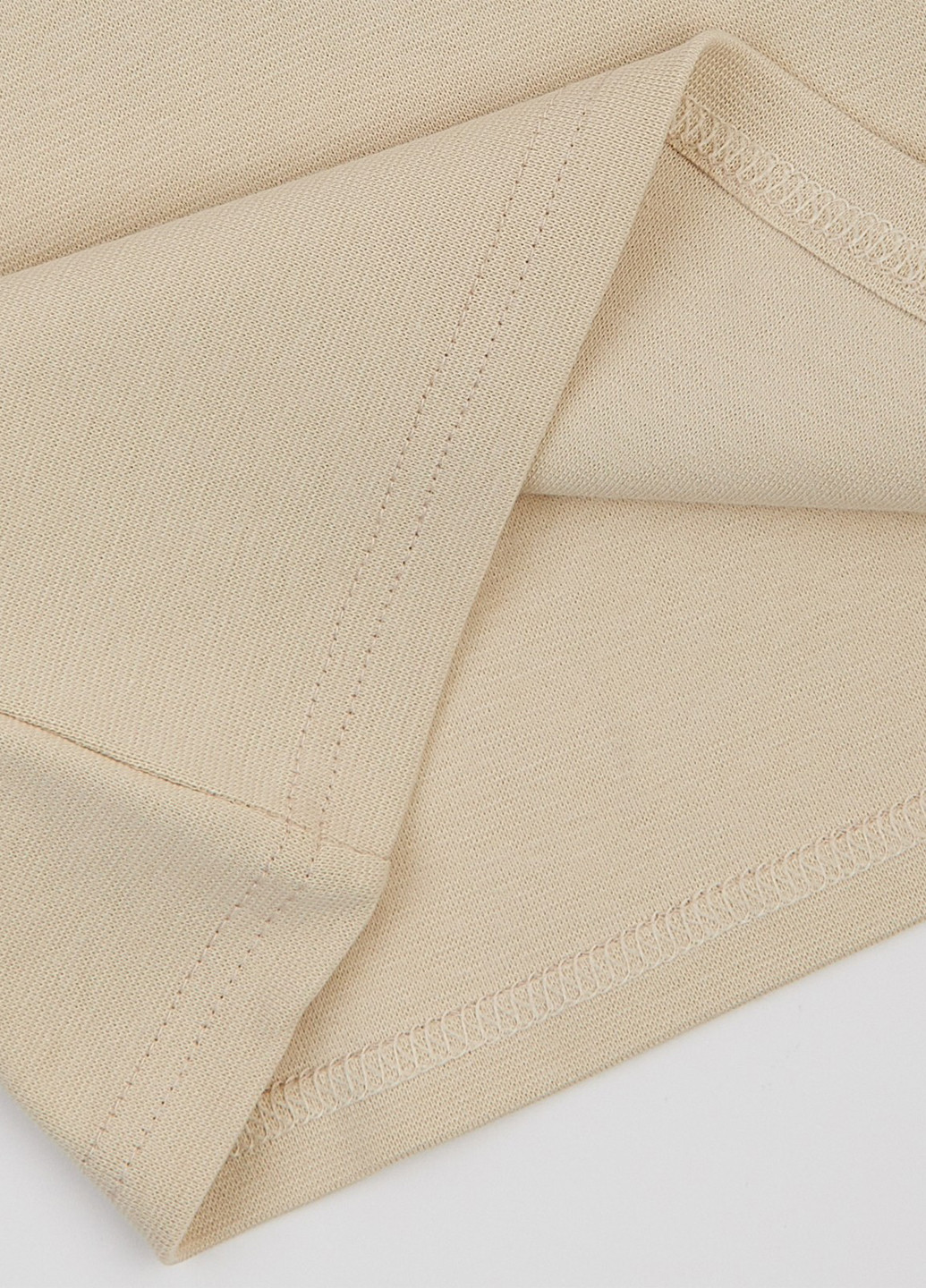 Кремовый демисезонный кэжуал лонгслив ArDoMi однотонный