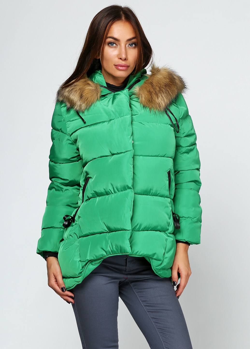 Зеленая зимняя куртка Altesso