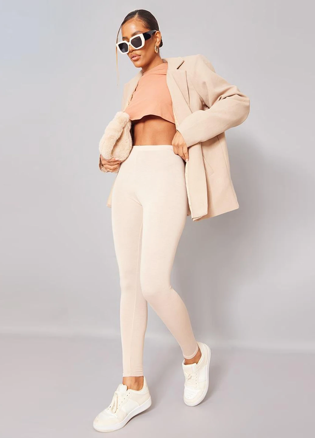 Песочные демисезонные леггинсы PrettyLittleThing