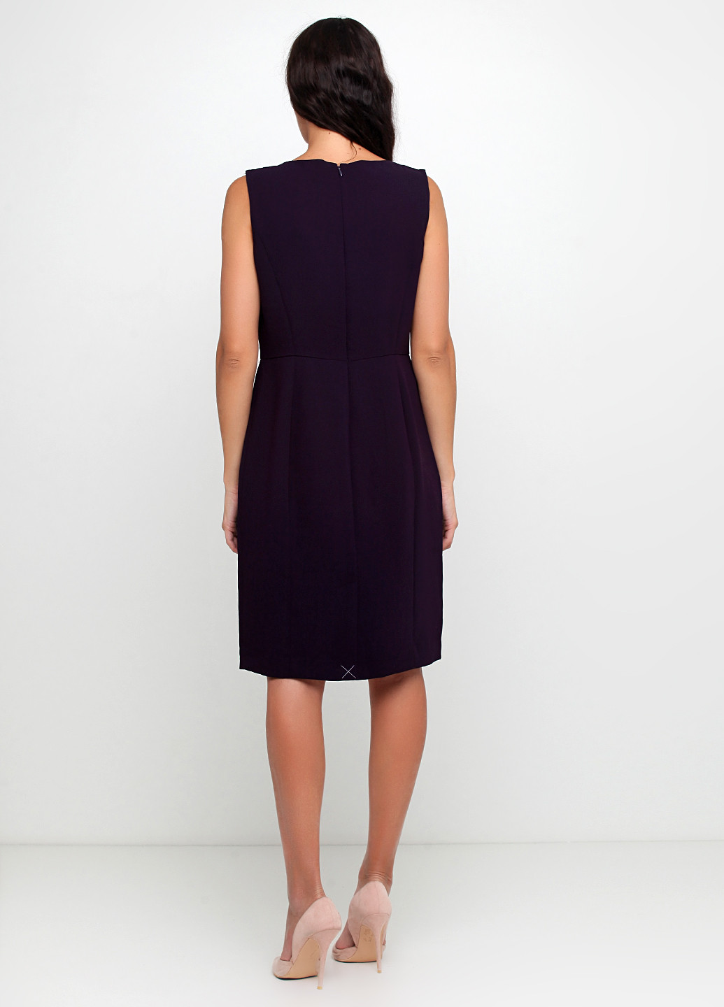 Темно-фиолетовое деловое платье футляр Talbots однотонное