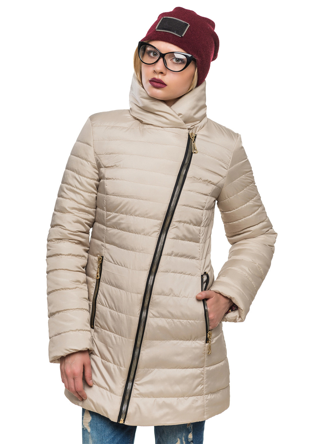 Светло-бежевая зимняя куртка Кариант