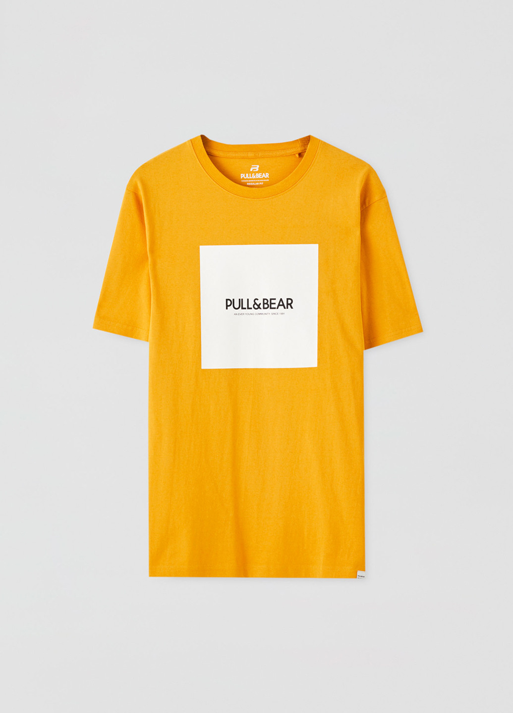 Гірчична футболка Pull & Bear