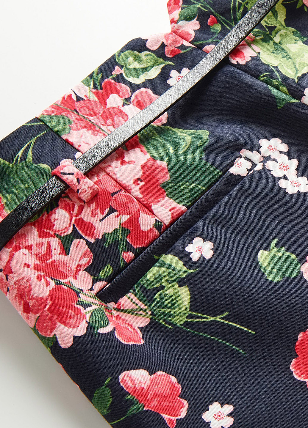 Черная кэжуал цветочной расцветки юбка Reserved