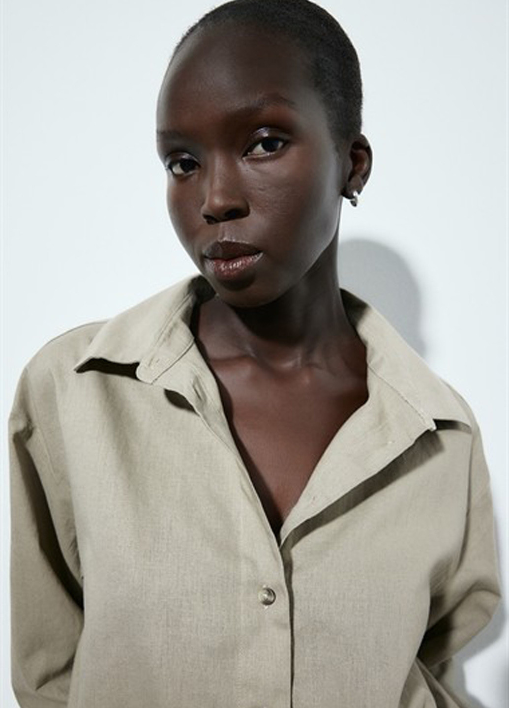 Темно-бежевая кэжуал рубашка однотонная H&M