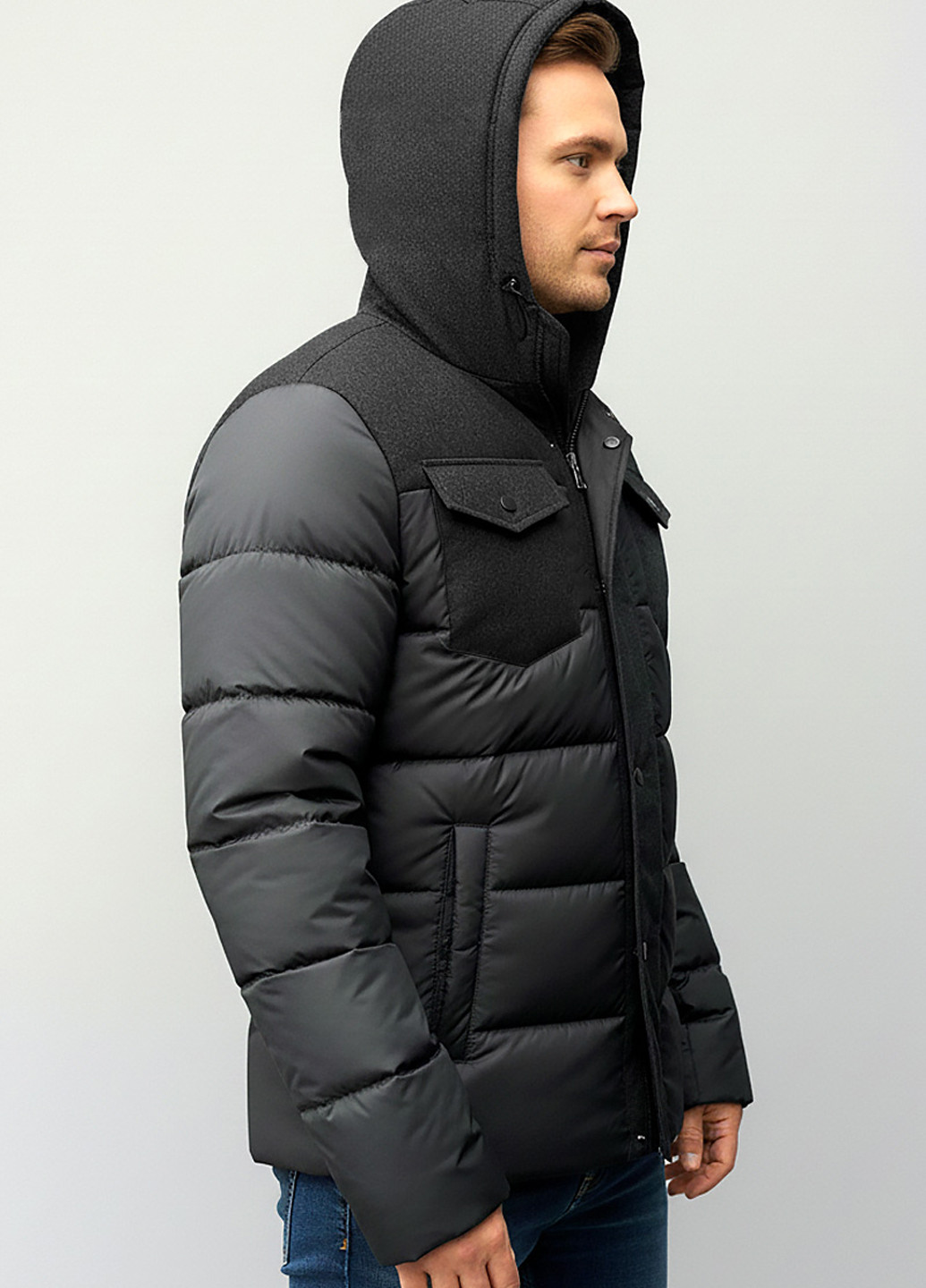 Черная зимняя куртка Sun's House