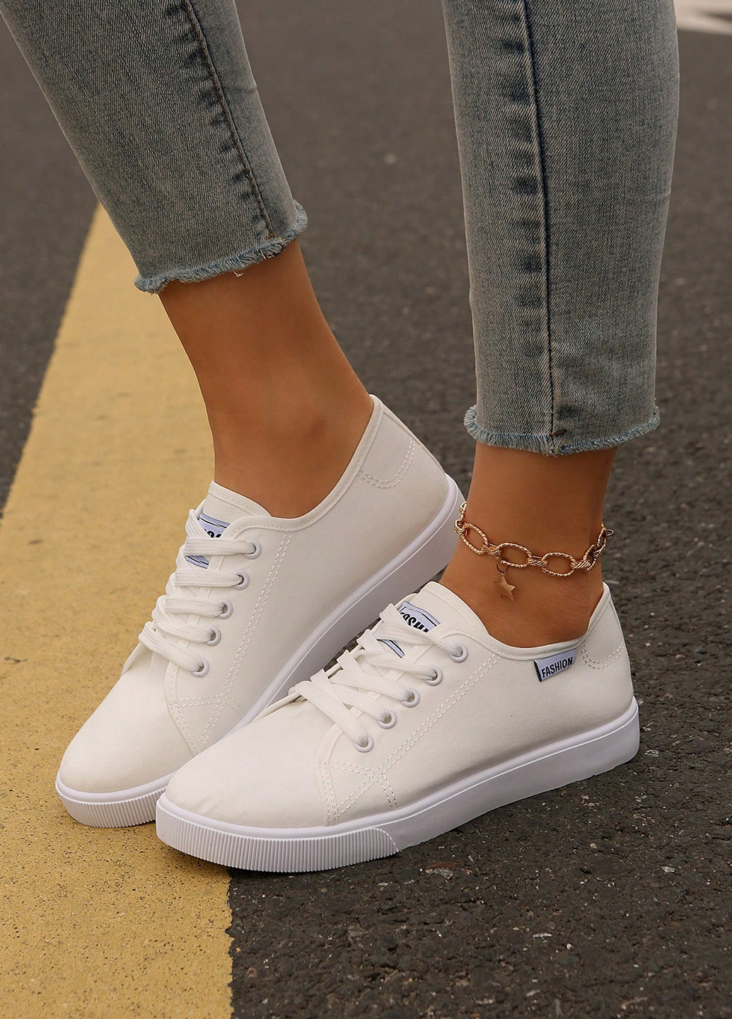 Білі кеди SHEIN