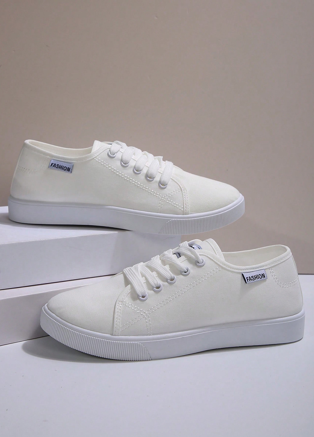 Білі кеди SHEIN