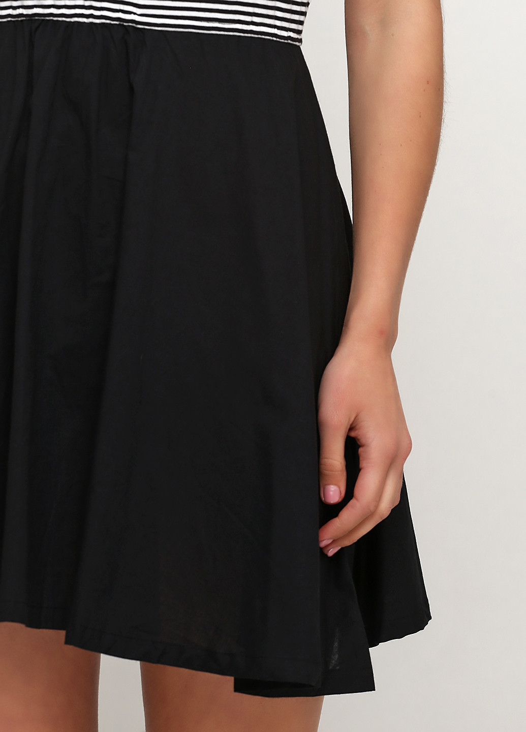 Черное кэжуал платье клеш Ellos в полоску