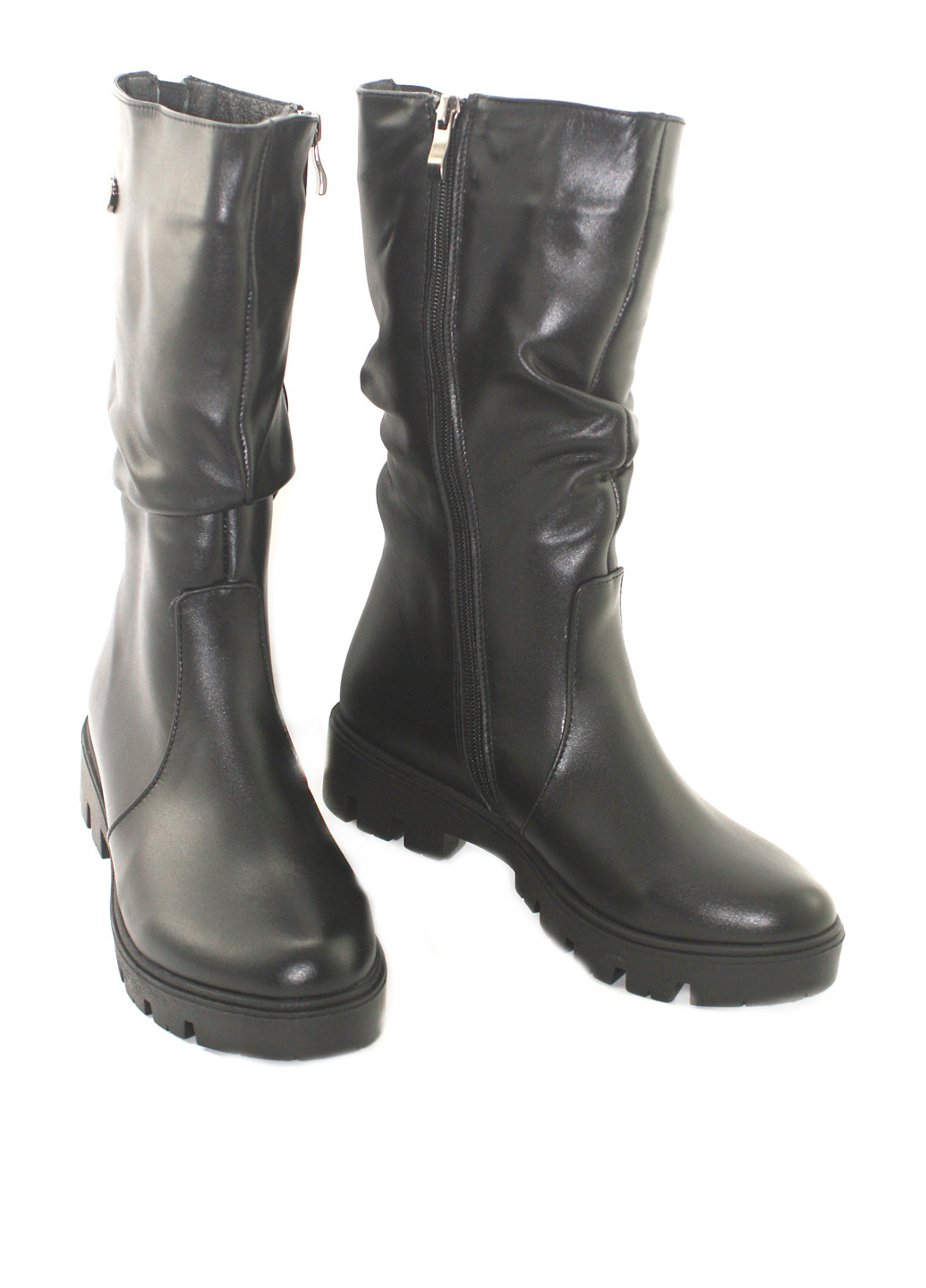 Черные зимние полусапоги Mila