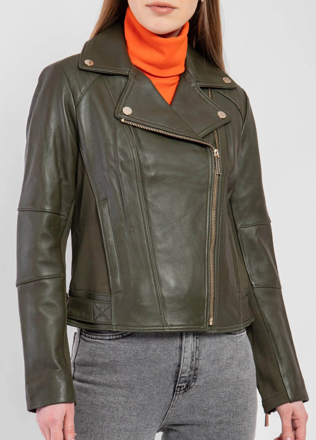 Темно-зеленая демисезонная куртка кожаная косуха Michael Kors