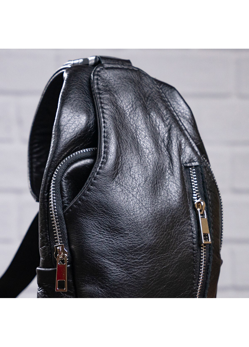 Чоловіча шкіряна сумка 17,5х30х6 см Shvigel (229460877)