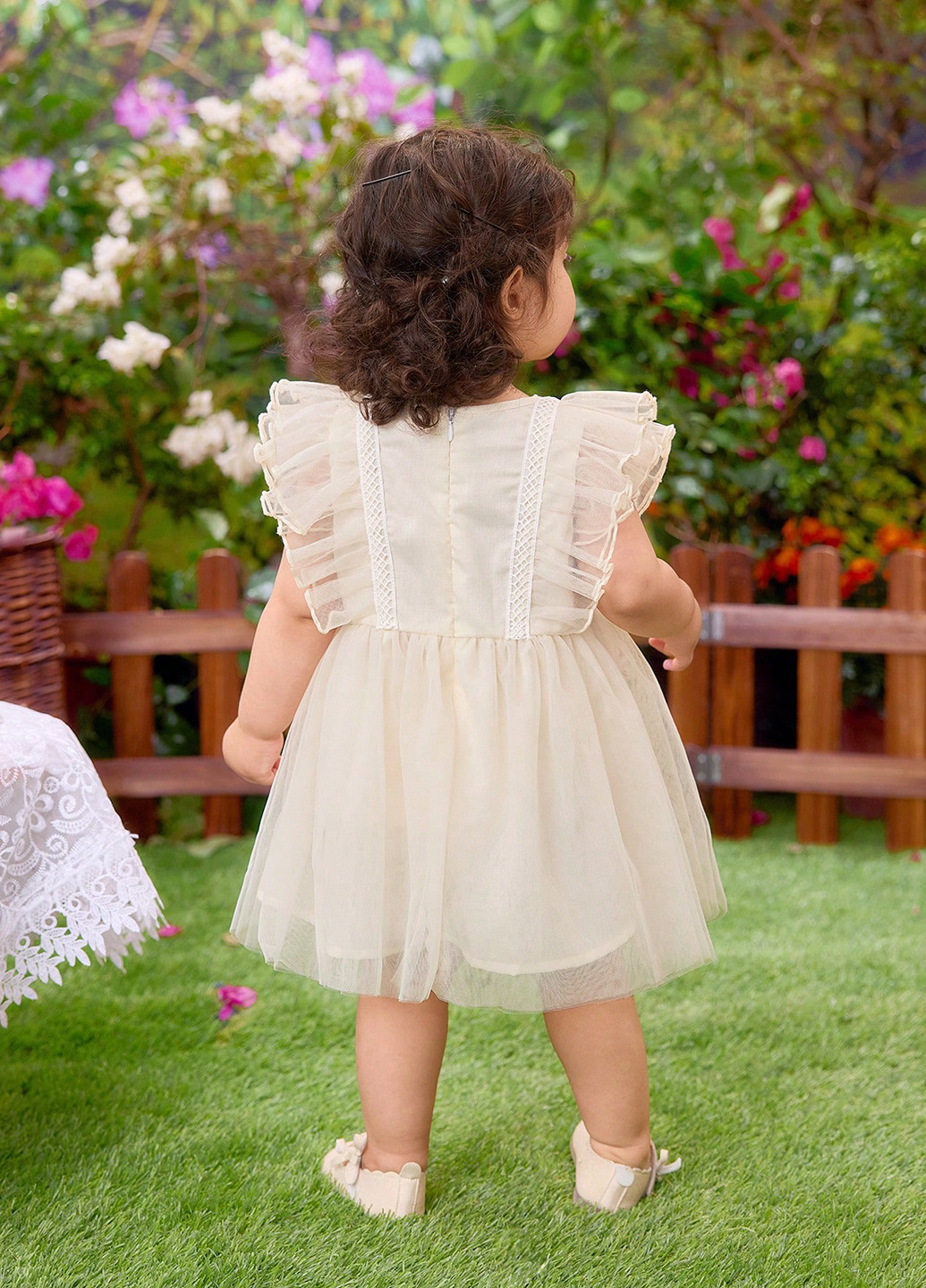 Світло-бежева сукня SHEIN (366748244)