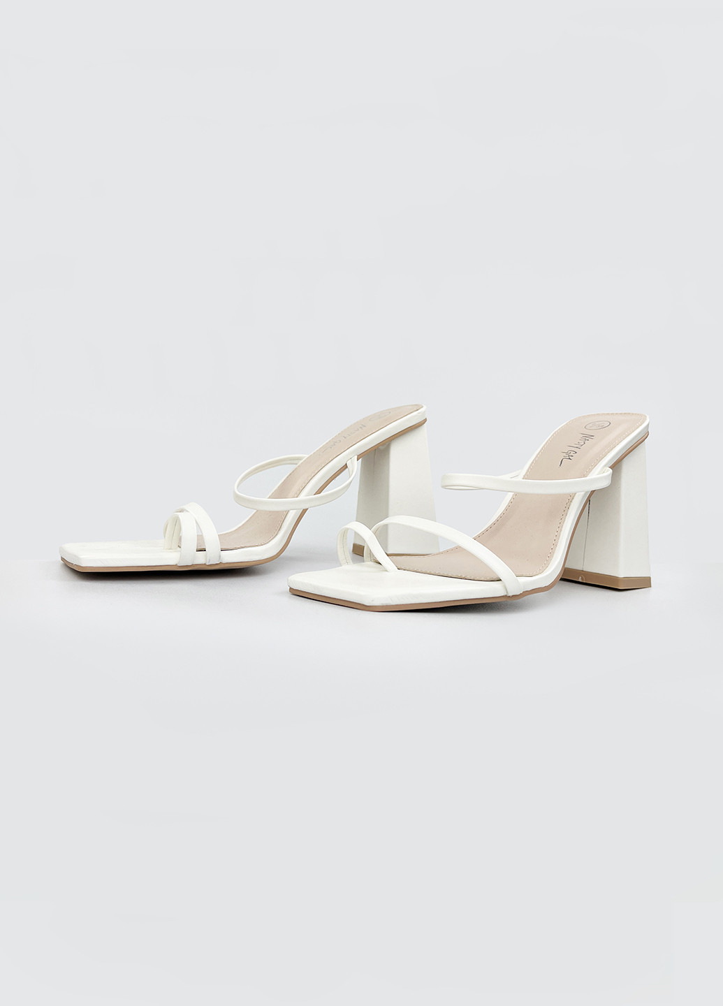 Шльопанці Nasty Gal (266255643)