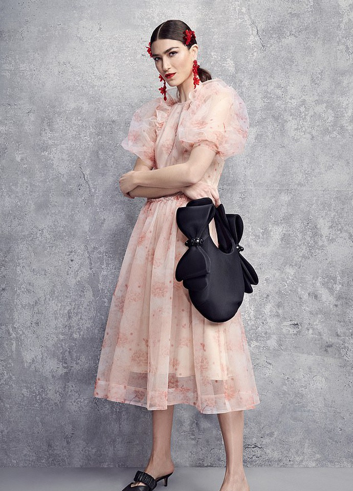 коктейльное платье H&M с цветочным принтом