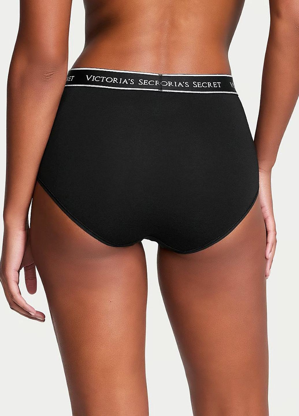 Черный демисезонный комплект (бюстгальтер, трусики) Victoria's Secret