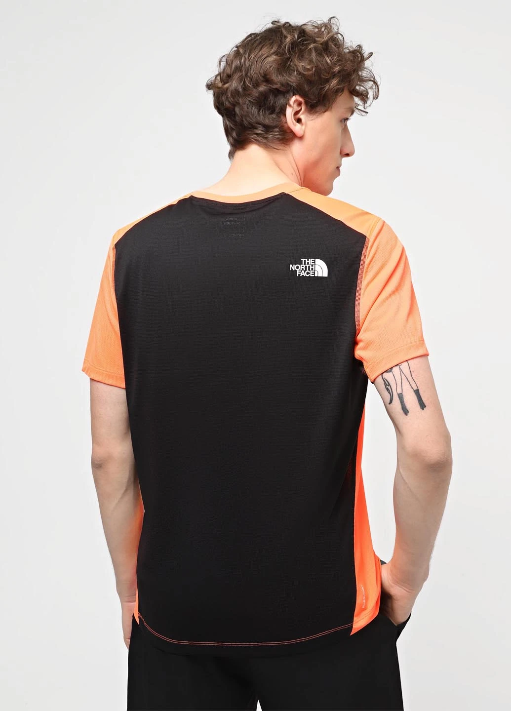 Комбинированная футболка The North Face