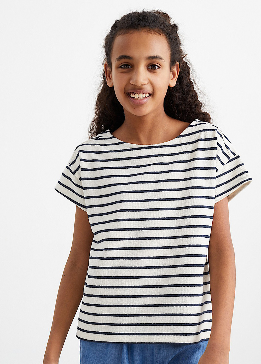 Молочна літня футболка C&A