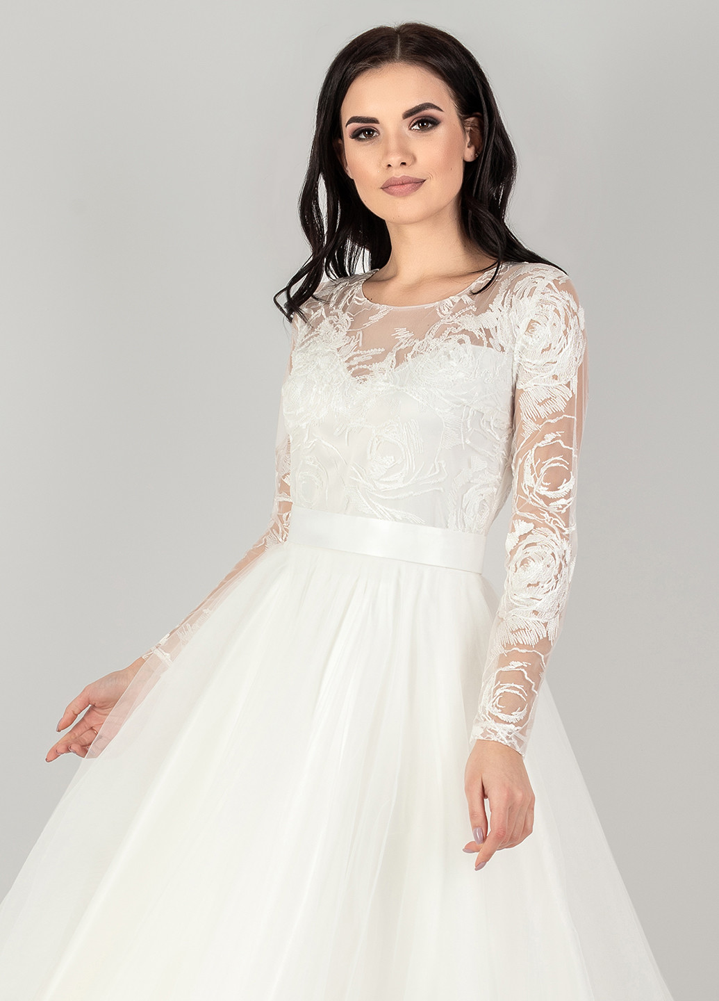 Молочное свадебное платье макси Seam с цветочным принтом