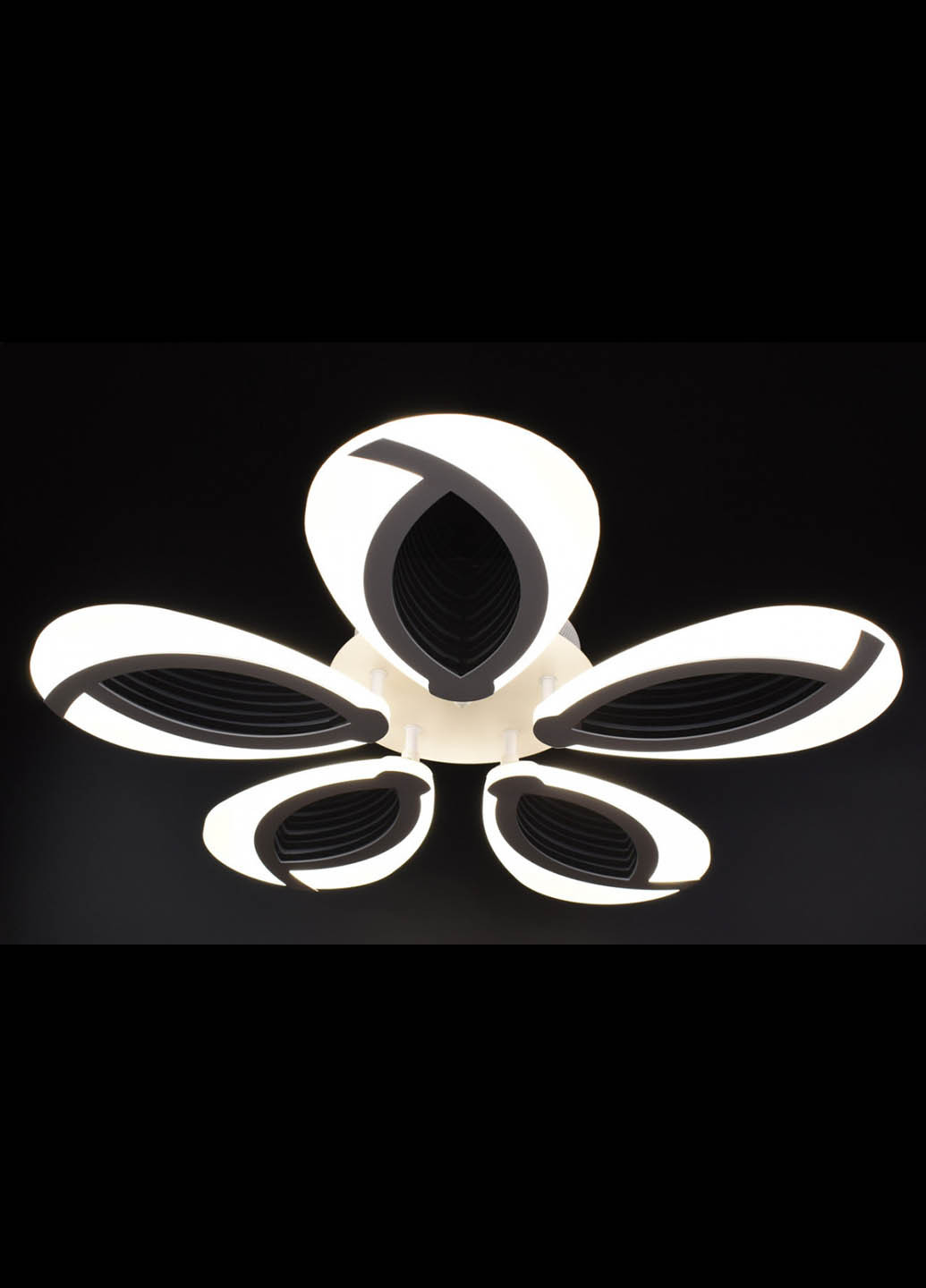 Люстра стельова LED з пультом A2701 / 5-wh Білий 8х59х59 см. Handmade (234539959)