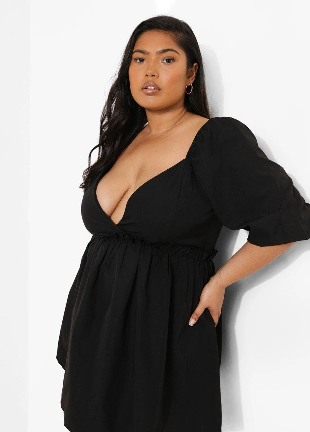 Черное кэжуал платье Boohoo однотонное
