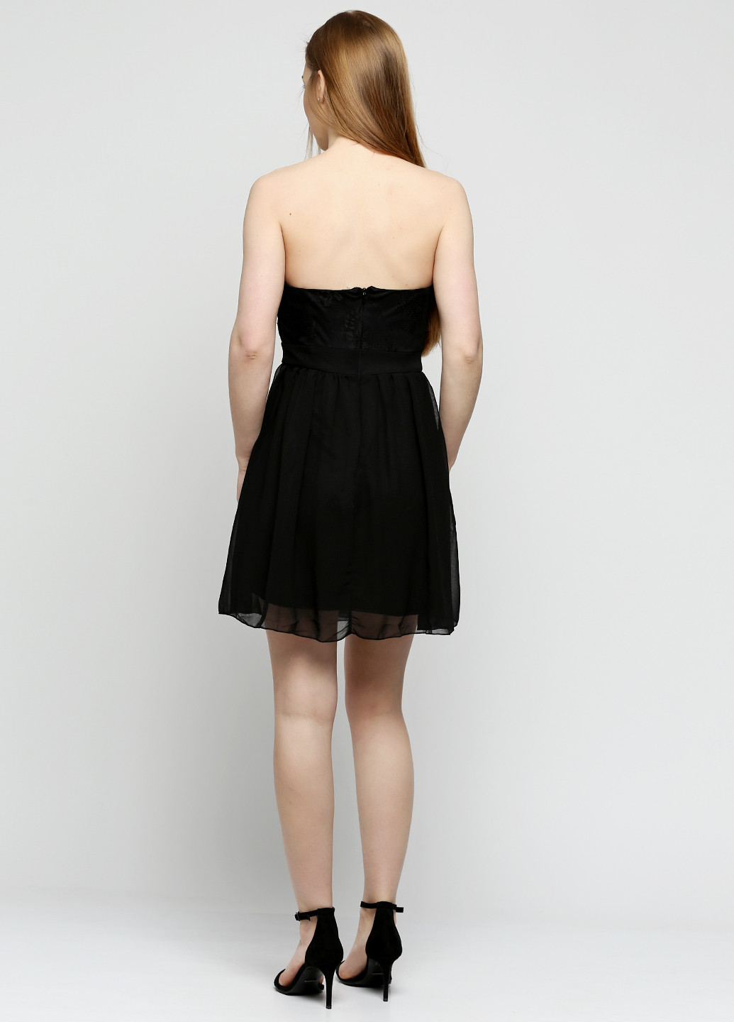 Черное коктейльное платье Elise Ryan