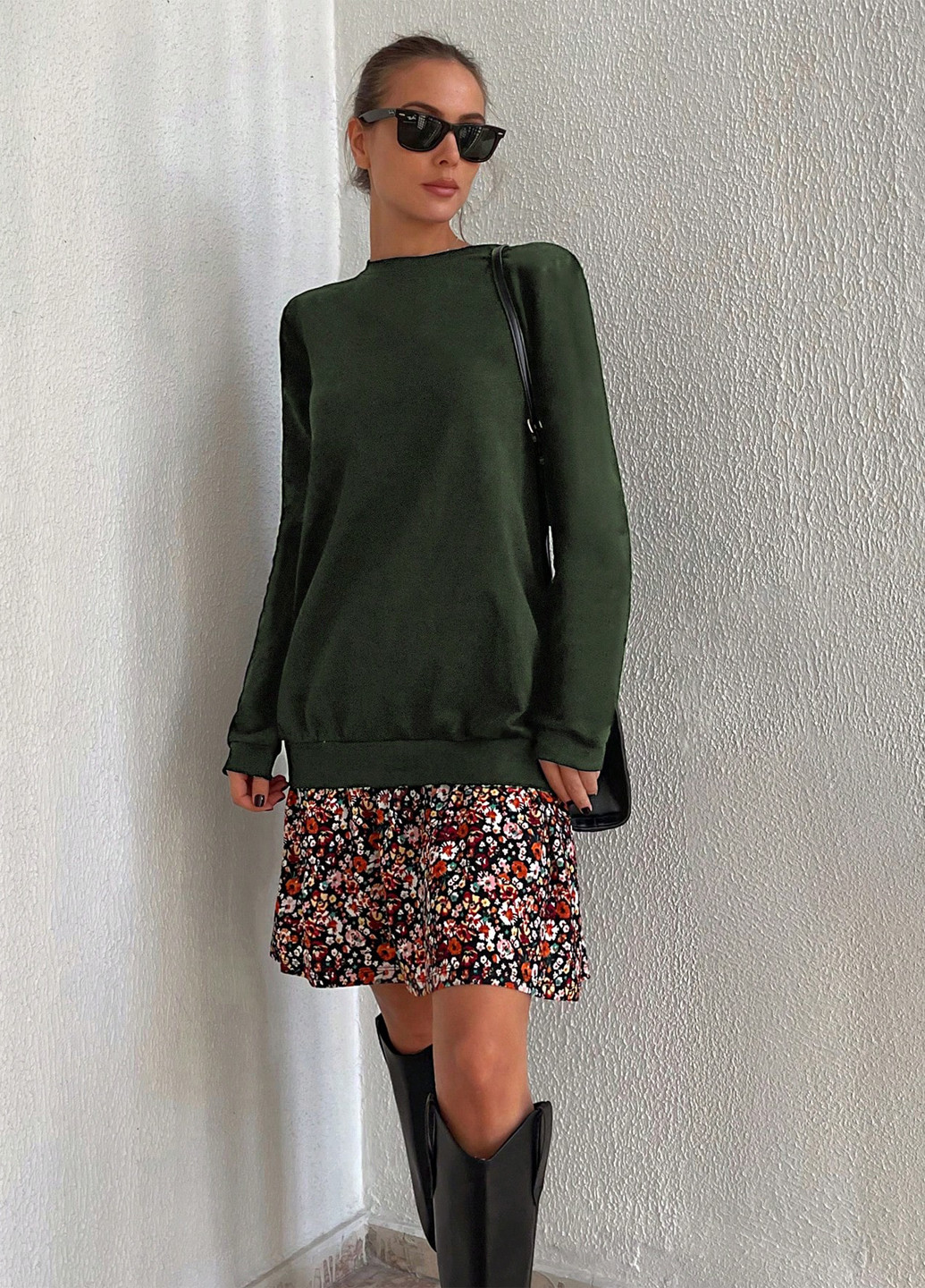 Хаки свитшот SHEIN однотонный без декора (316158183)