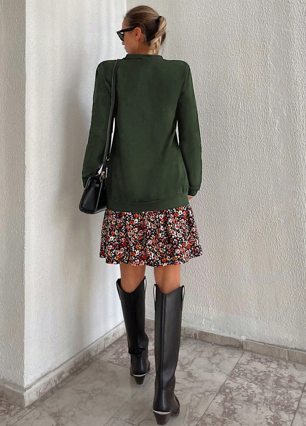 Хаки свитшот SHEIN однотонный без декора (316158183)