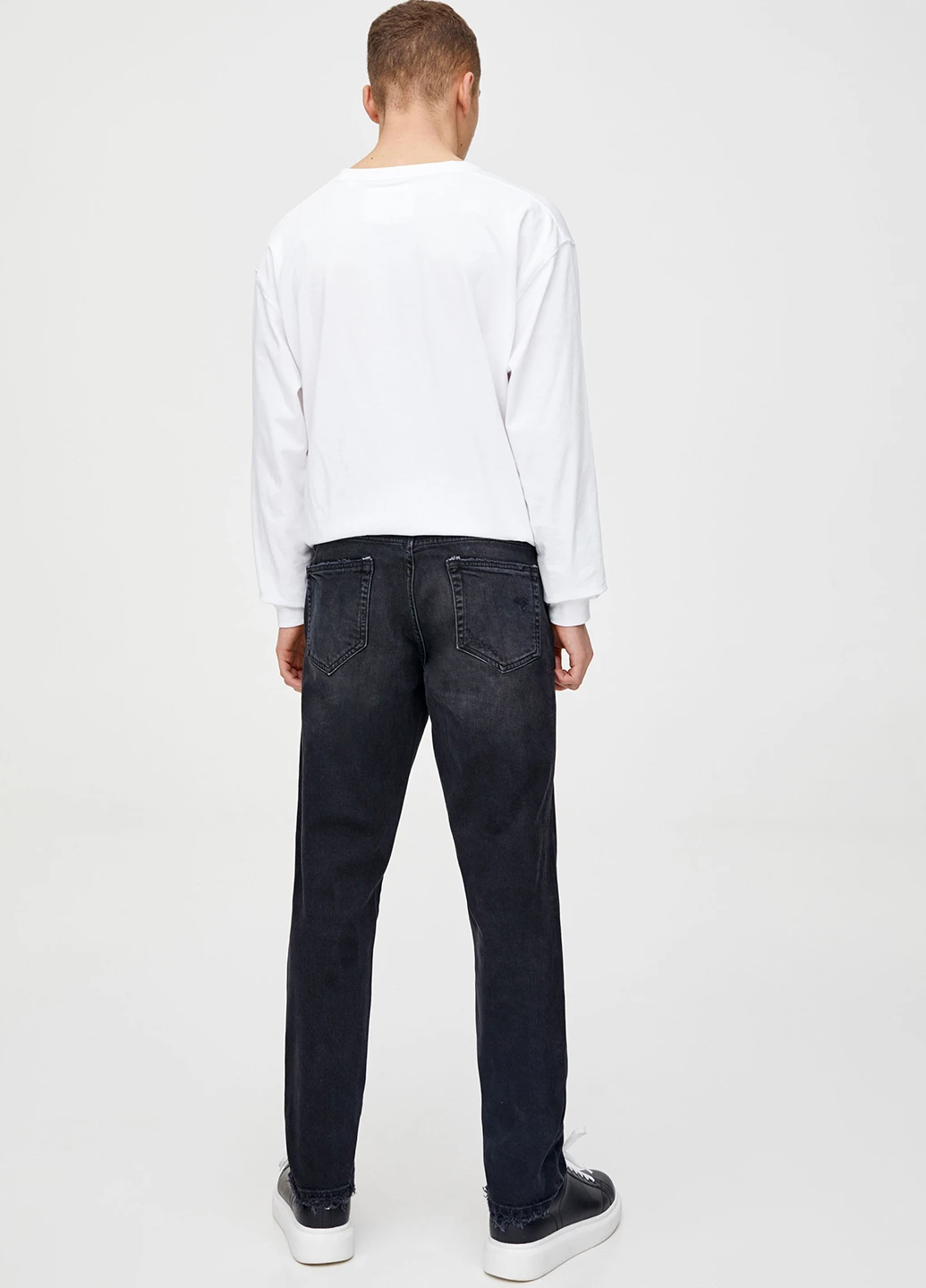 Черные демисезонные джинсы Pull&Bear