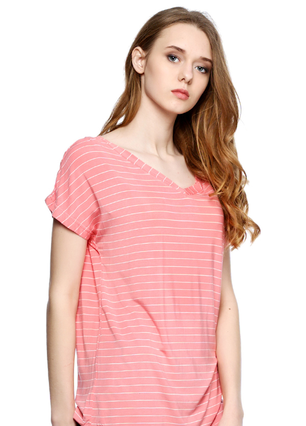 Розовая летняя футболка Яavin