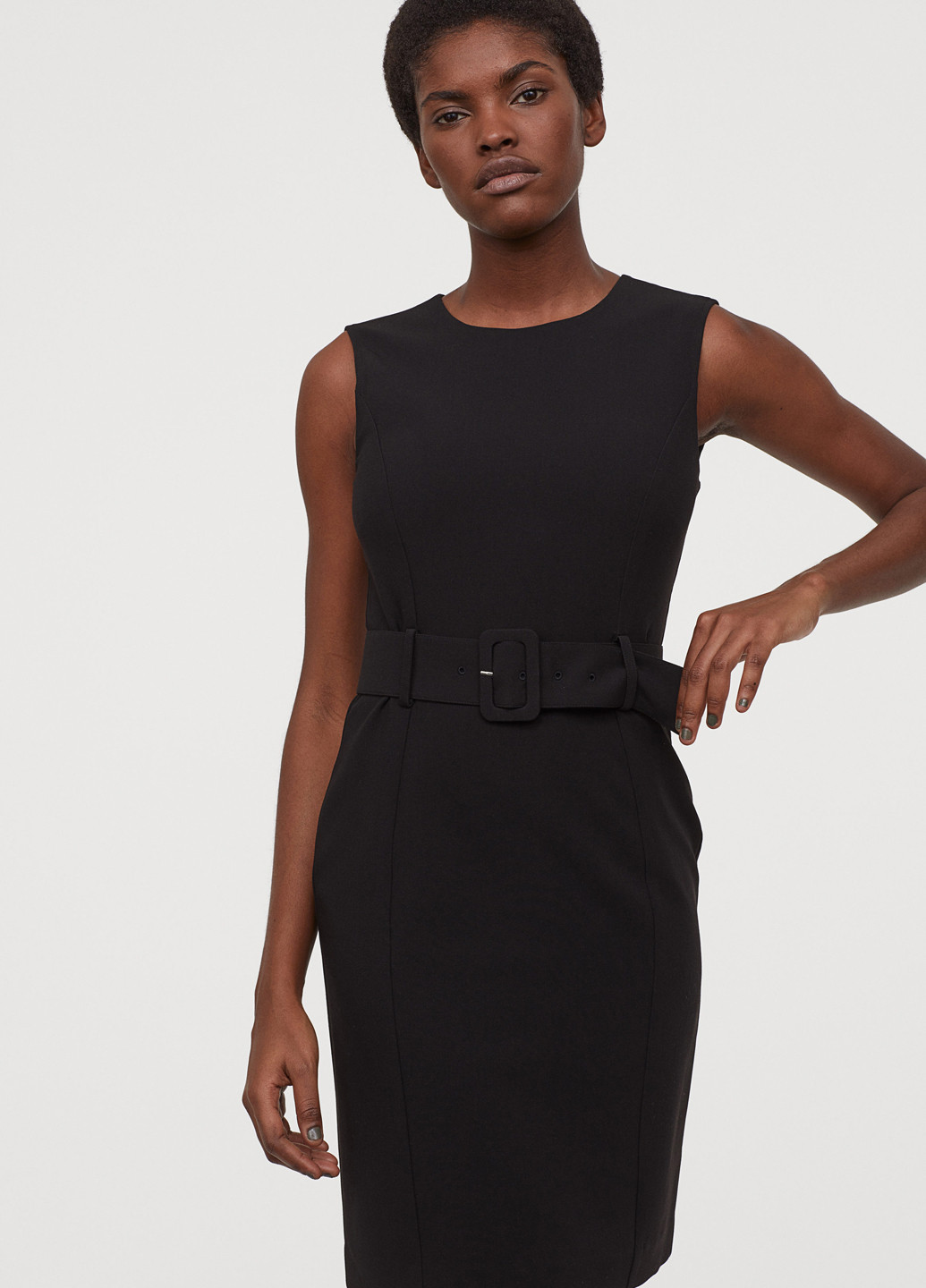 Черное деловое платье футляр H&M однотонное