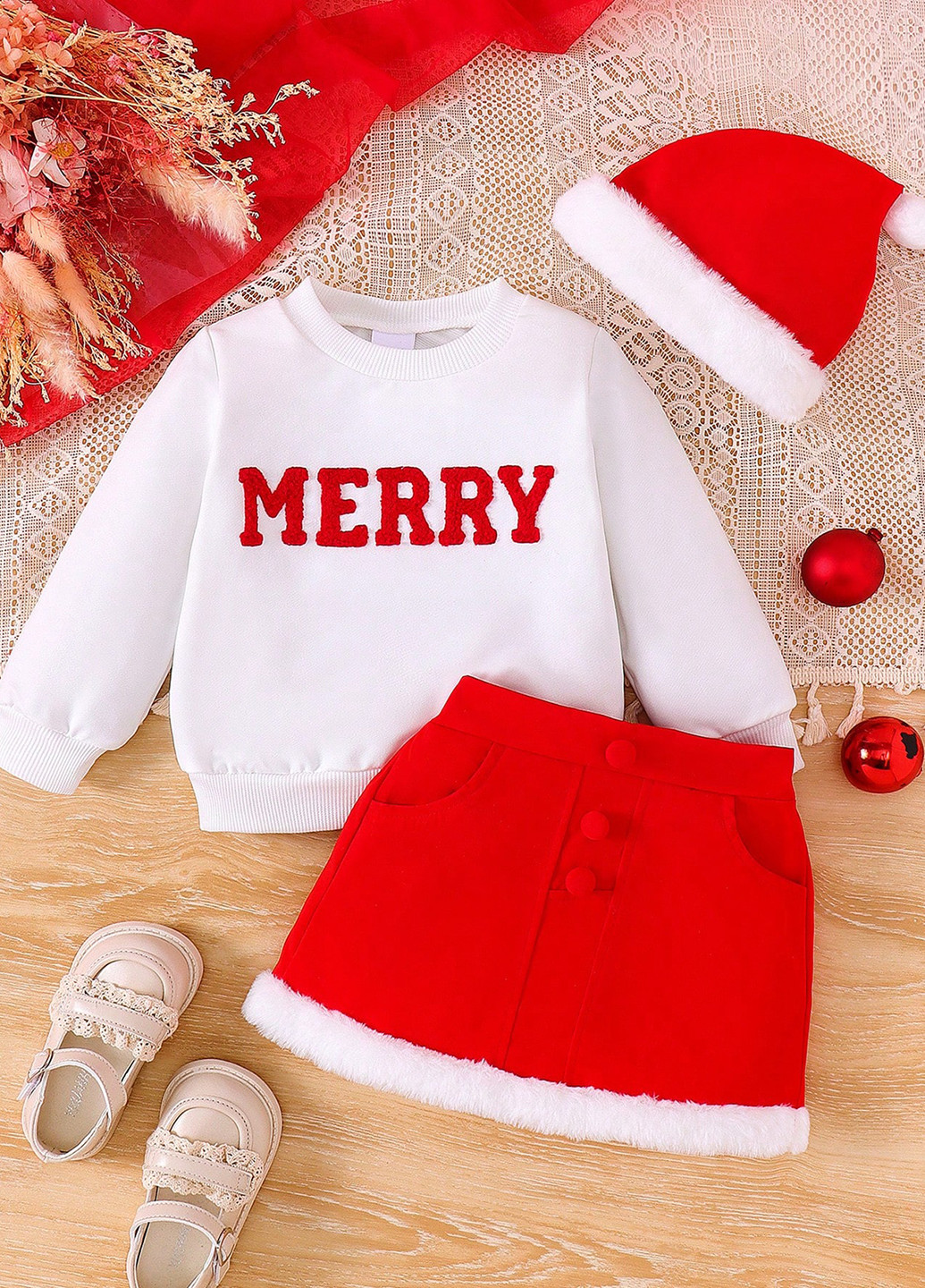 Комбинированный зимний костюм (свитшот, юбка) юбочный SHEIN