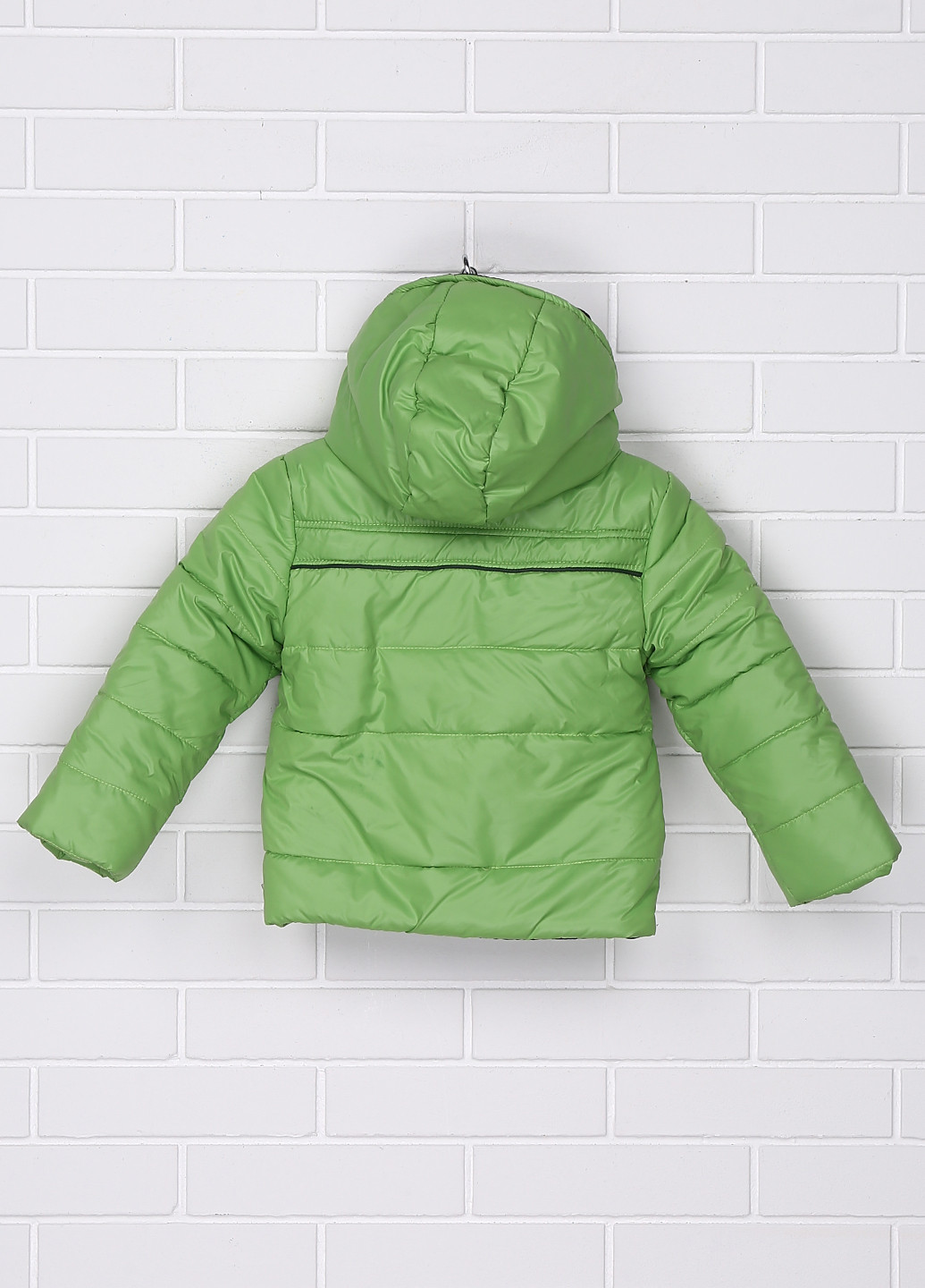 Зеленая зимняя куртка Одягайко