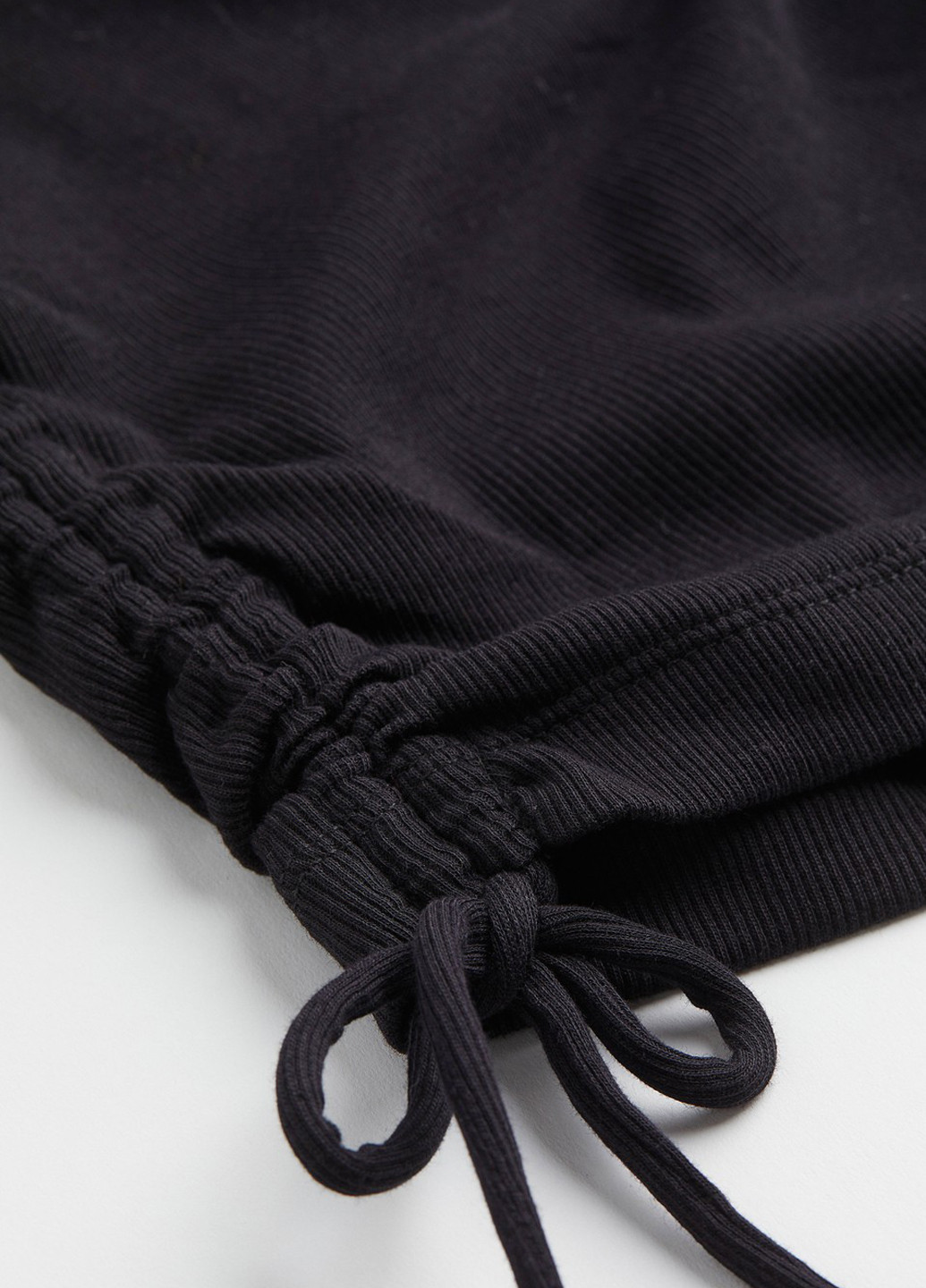 Чорна кежуал сукня H&M однотонна