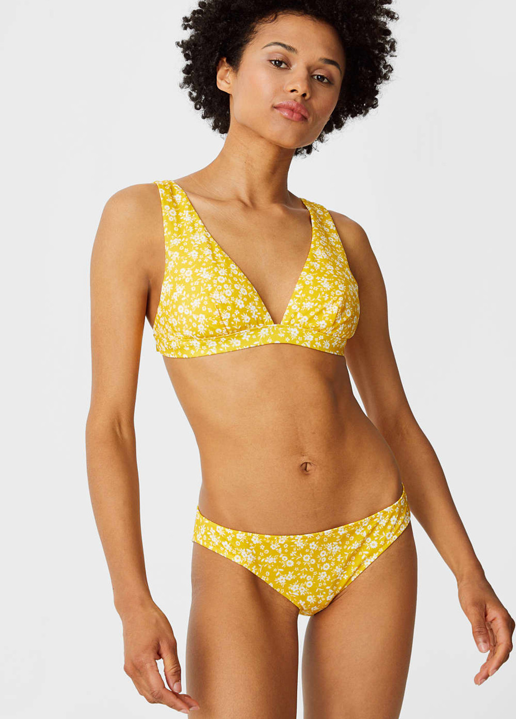 Желтые купальные трусики-плавки с цветочным принтом C&A