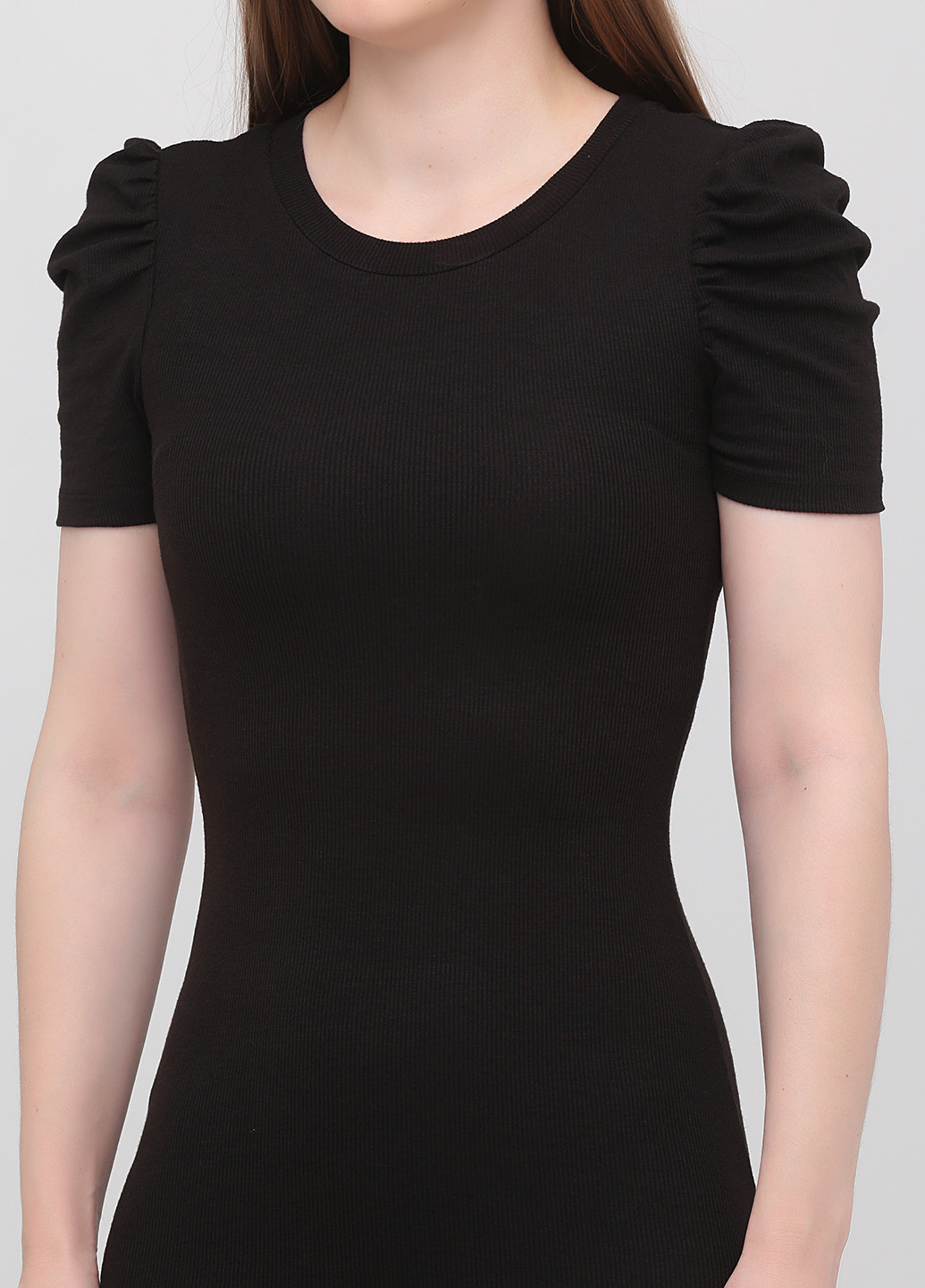 Черное кэжуал платье платье-футболка H&M однотонное