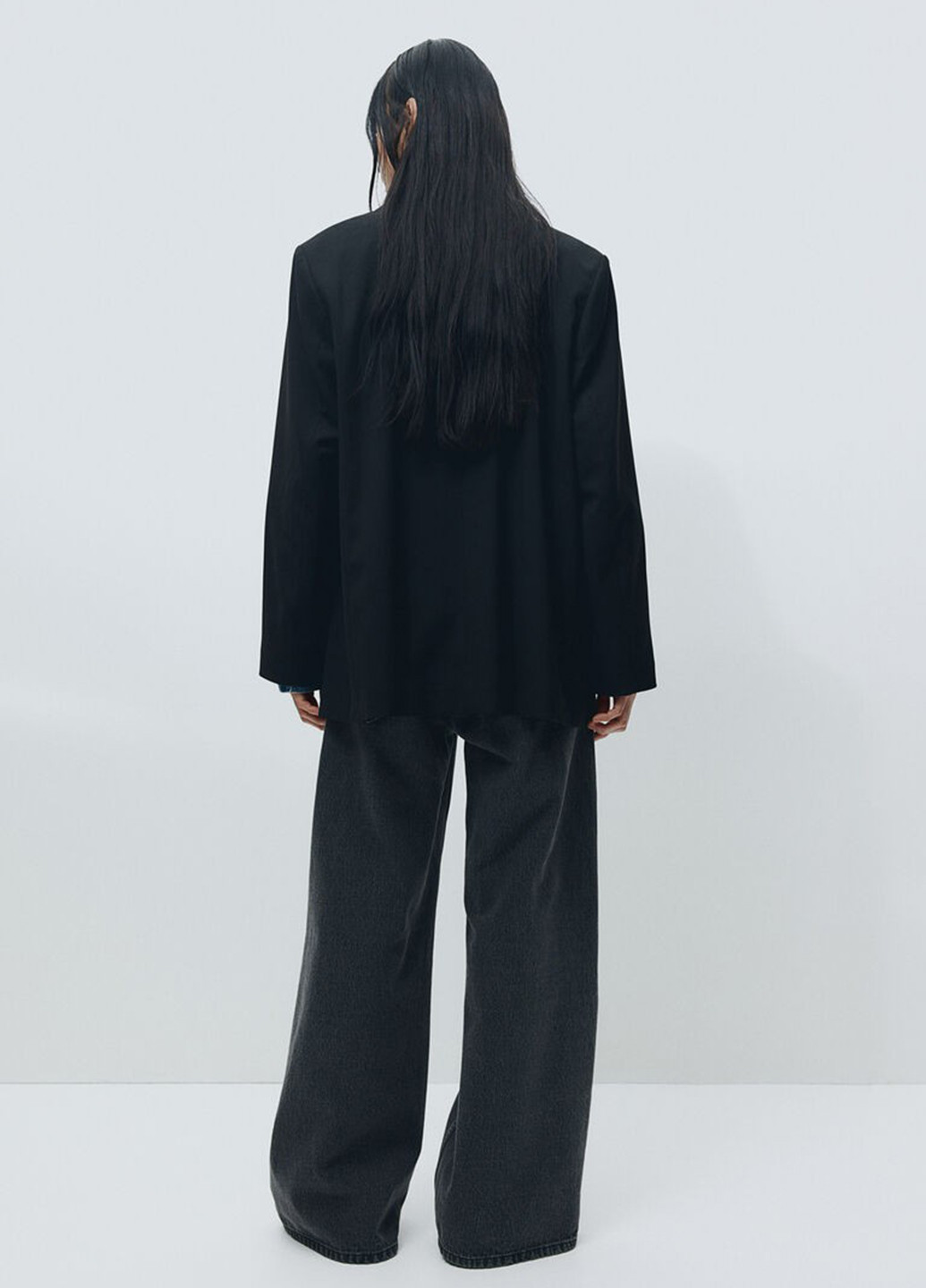 Черный женский жакет H&M однотонный - демисезонный