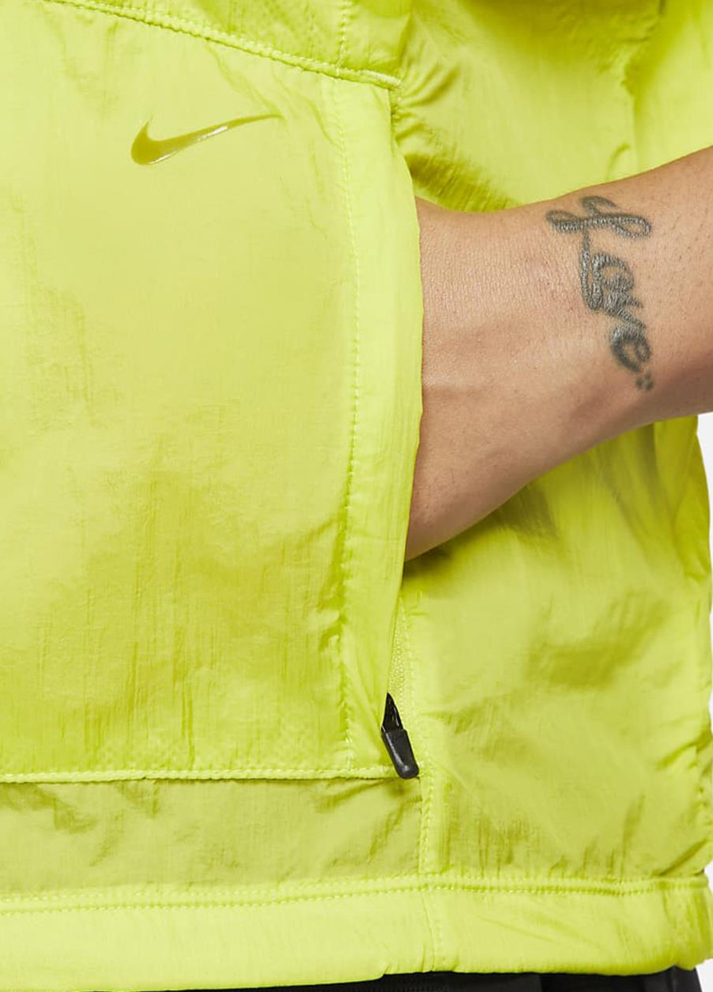 Жовта демісезонна куртка dx0150-308 Nike Repel City Ready Short-Sleeve Jacket